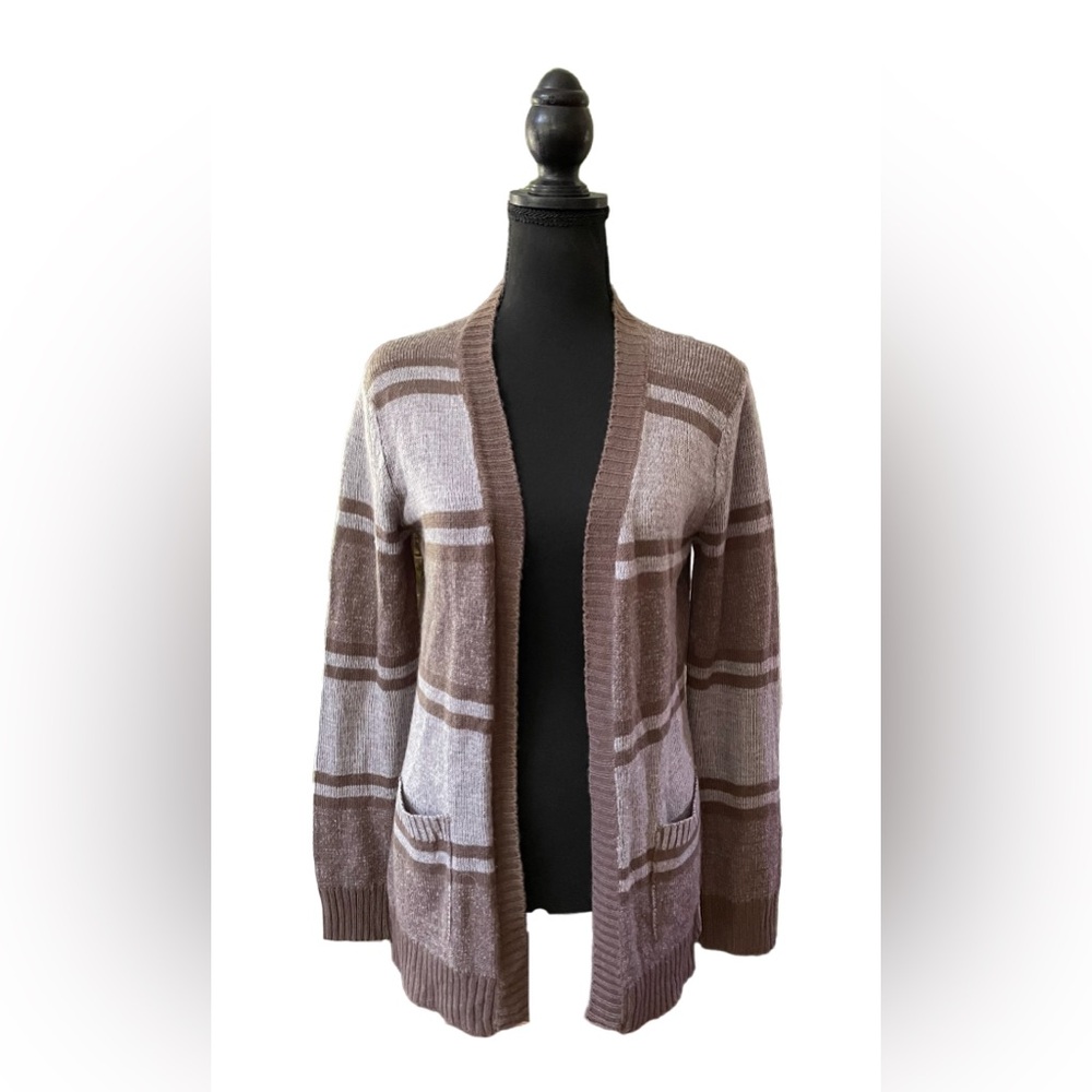 IB Diffusion: Brown and Gray Soft Cardigan Sweater